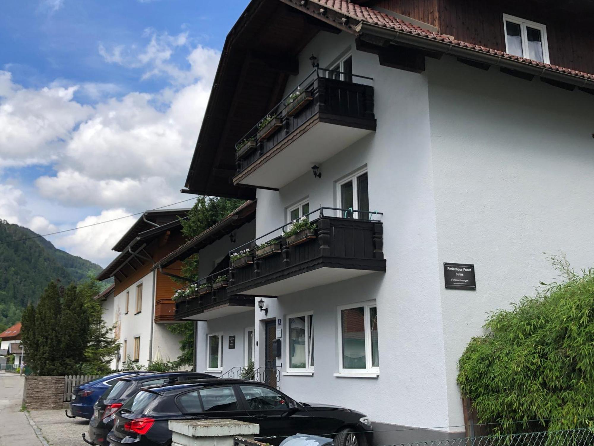 Appartement Zirbenduft Ferienhaus Fuenf Sinne Döbriach Exteriör bild